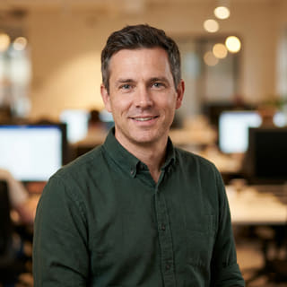 Daniel Carter, quien ocupa el cargo de Director de Tecnología en Senda Investecto